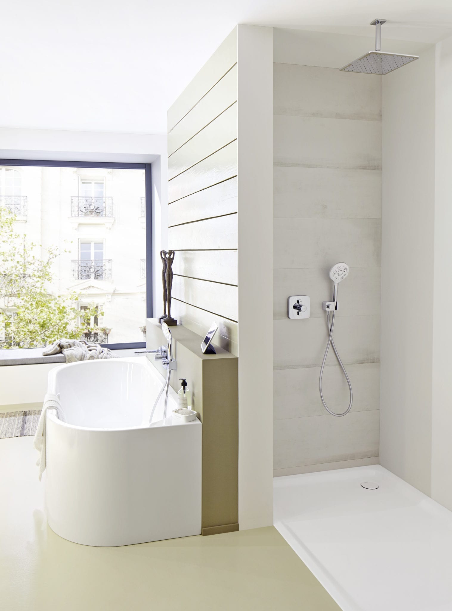 Scegli la vasca da bagno su misura più adatta alle tue esigenze SVAI