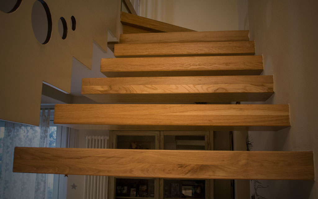 scale in legno design